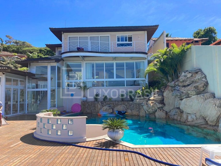 BZ72 - Mansión de Las Piedras – Comfort and Exclusivity in B