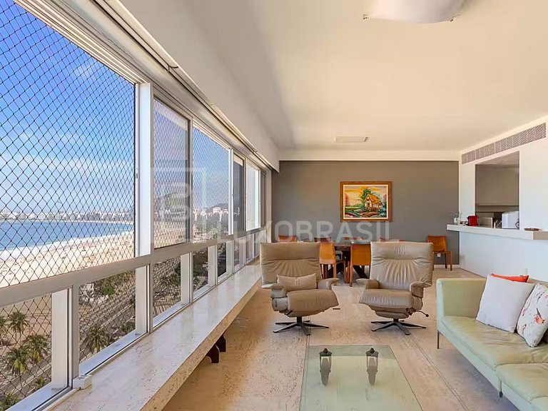 LB - RJ129 Luxurious 6-Bedroom Triplex Penthouse in Leme, Oc