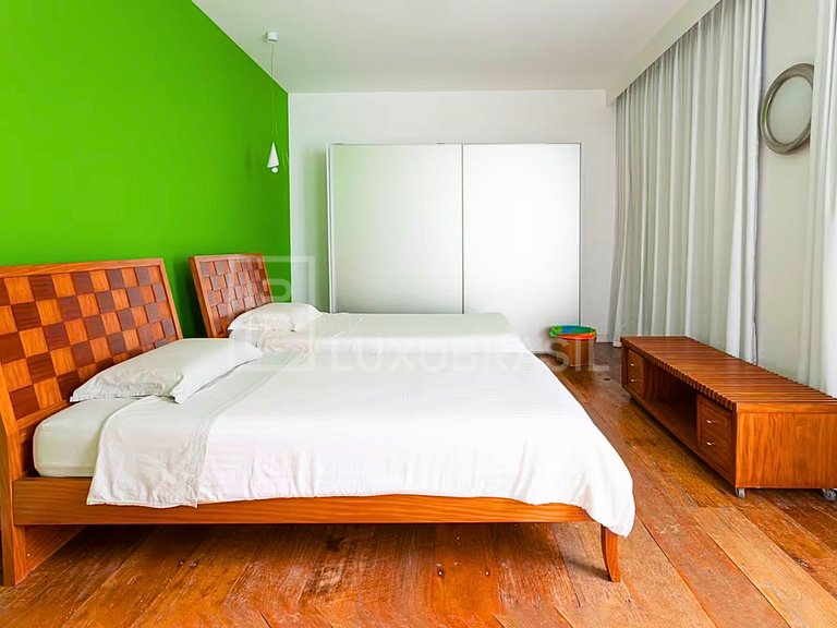 Cobertura Tríplex Leme – 6 Suítes Frente Mar RJ