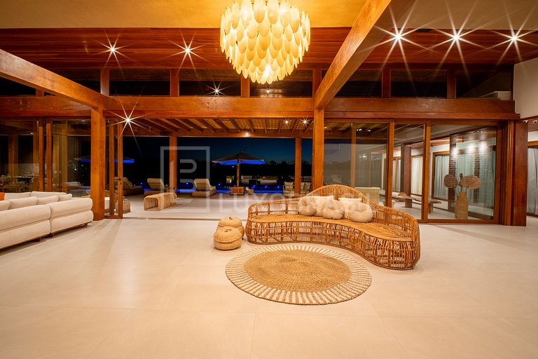 BA801 Casa Embaúba: 9-Suite Ocean View Mansion | Vacation Re