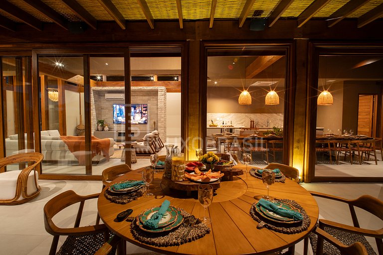 BA801 Casa Embaúba: 9-Suite Ocean View Mansion | Vacation Re