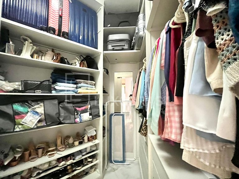 LB - RJ902 Apartamento 3 Suítes à Venda no Atlântico Sul – B