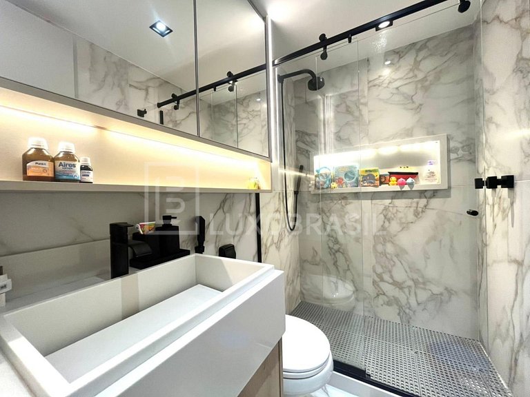 LB - RJ902 Apartamento 3 Suítes à Venda no Atlântico Sul – B