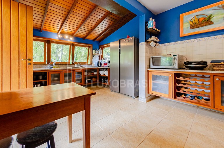 Casa das Videiras – 5 Quartos de Luxo em Petrópolis