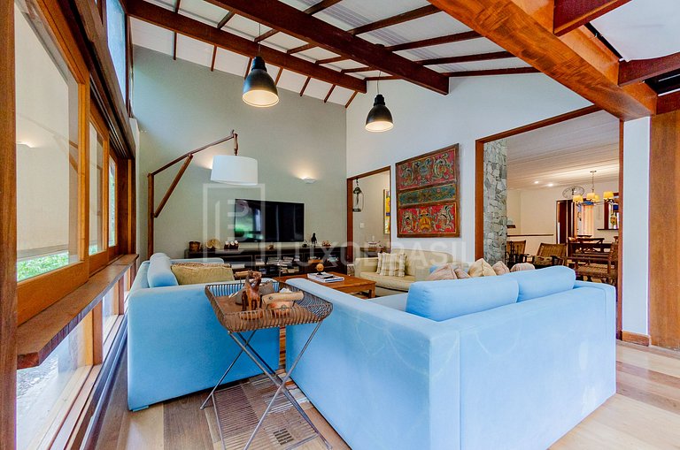 Casa das Videiras – 5 Quartos de Luxo em Petrópolis