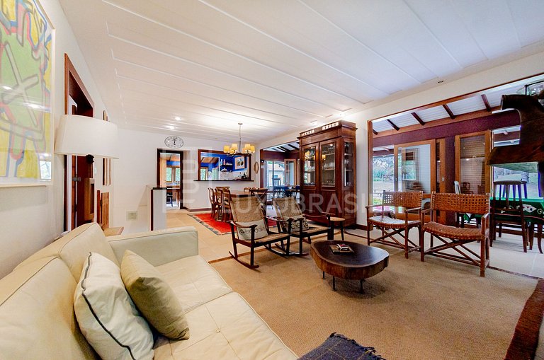 Casa das Videiras – 5 Quartos de Luxo em Petrópolis
