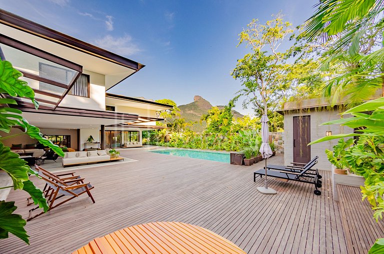 LB #RJ90 Mansión de Ensueño: 5 suites en Reserva Itanhangá