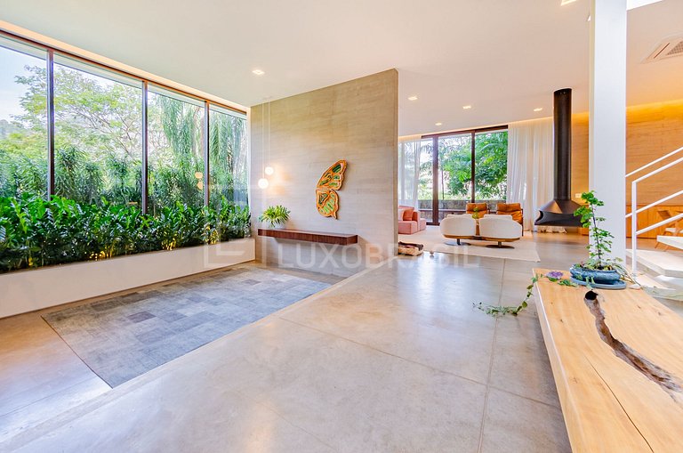 LB #RJ90 Dream Mansion: 5 Suites in Reserva Itanhangá