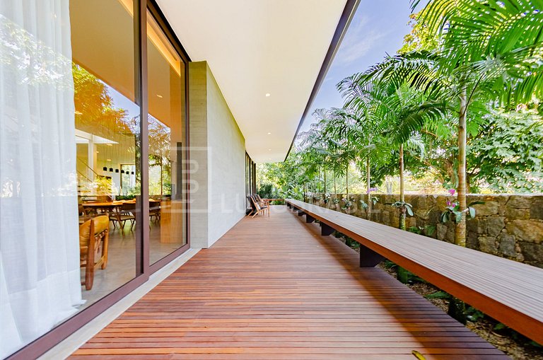 LB #RJ90 Dream Mansion: 5 Suites in Reserva Itanhangá
