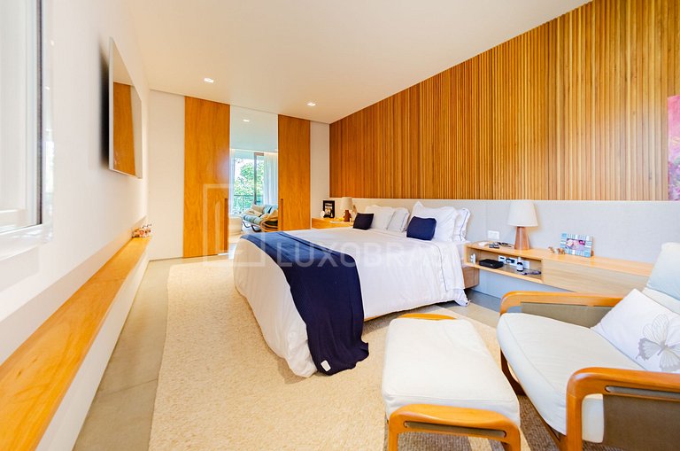 LB #RJ90 Dream Mansion: 5 Suites in Reserva Itanhangá
