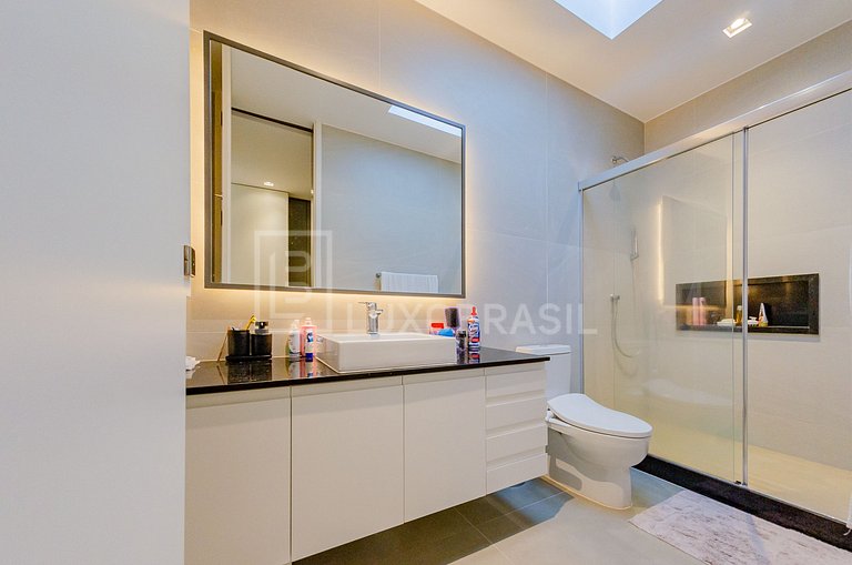 LB #RJ90 Mansión de Ensueño: 5 suites en Reserva Itanhangá