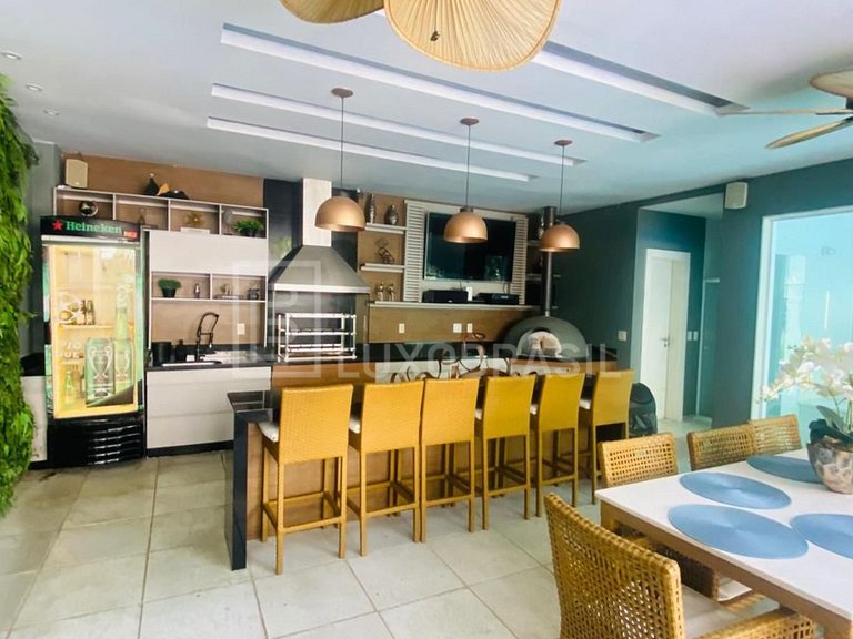 LB - RJ973 Mansión 4 Suites Condominio Del Lago | Alquiler F