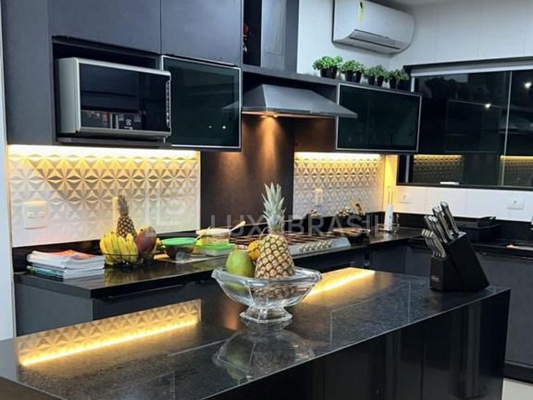 LB - RJ973 Mansión 4 Suites Condominio Del Lago | Alquiler F