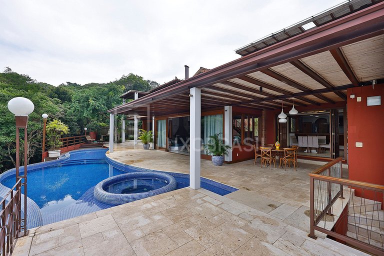 LuxoBrasil #BZ68 Casa Armação, Village de Búzios 07 Suítes A
