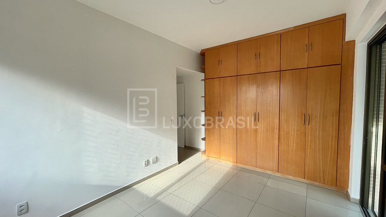 LB - RJ985 Apartamento 4 Quartos no Alfa Barra 3 À Venda - B