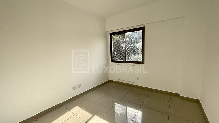 LB - RJ985 Apartamento 4 Quartos no Alfa Barra 3 À Venda - B