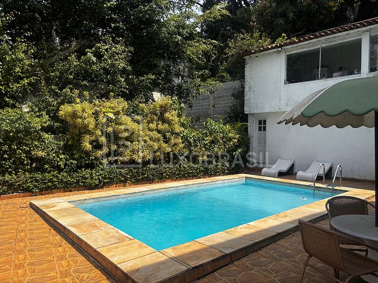 LB - RJ975 Casa Jardim Pedra Bonita – 06 Quartos, 600m² – Ve