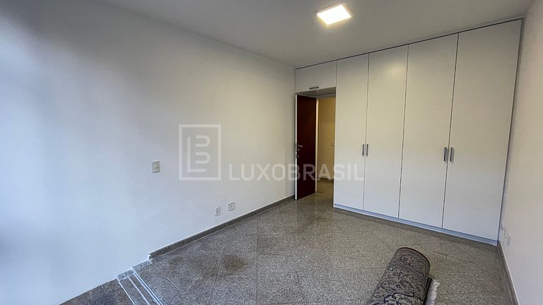 RJ987 - Apartamento Frontal Mar 232 m² à Venda - Barra da Ti