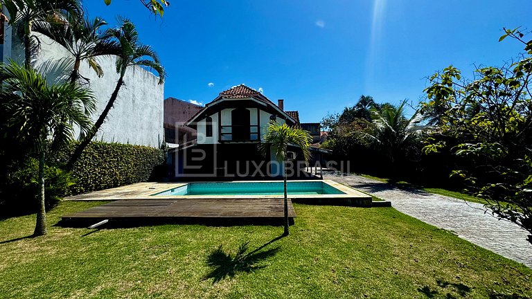 LB - RJ989 Casa Mar a Mar Casa de 4 Dormitorios en Venta – R