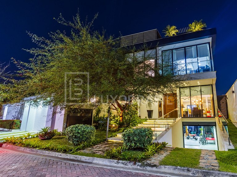 Casa Contemporânea no Riviera do Sol | Aluguel de Temporada