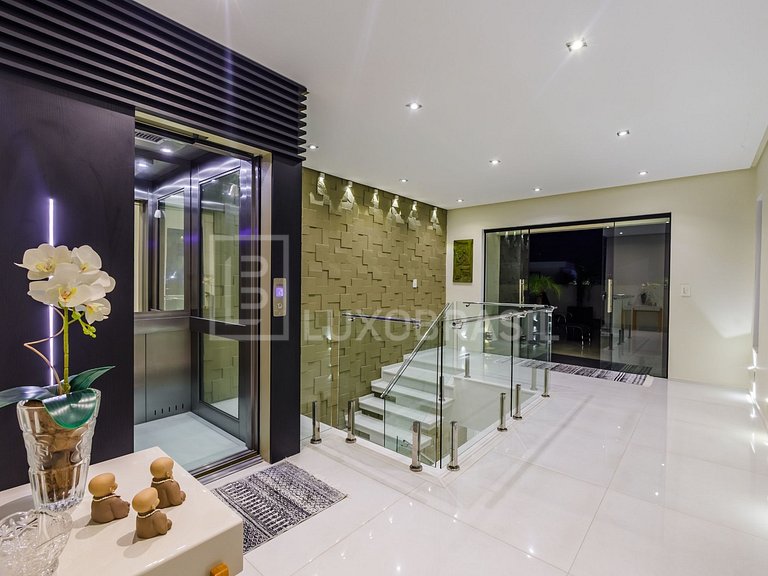 LB - RJ133 Casa Contemporánea en Riviera Del Sol | Alquiler