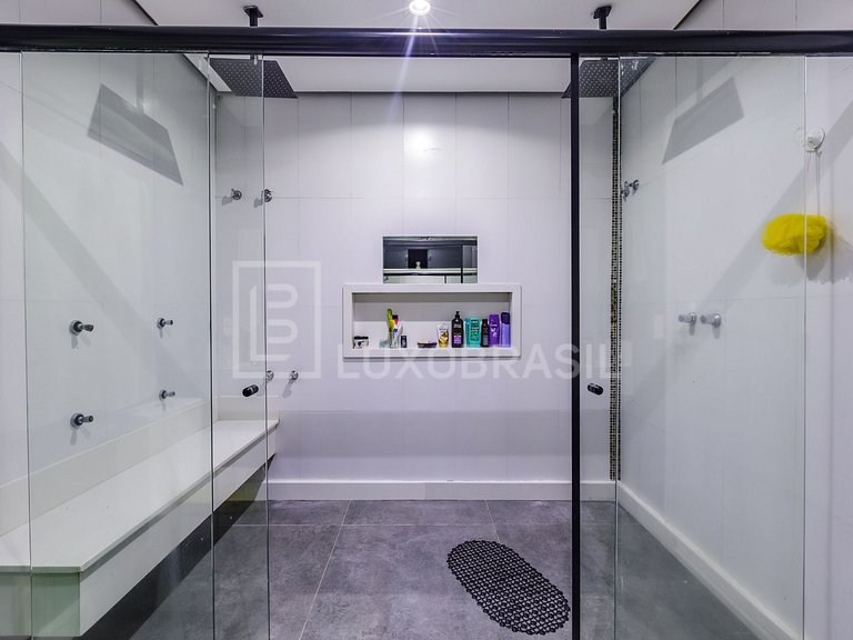 LB - RJ133 Contemporary House in Riviera Del Sol | Vacation