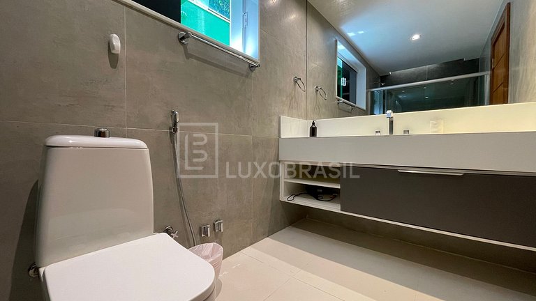 LB - RJ752 Mansion Le Joux 04 Suites and 02 Rooms Joá Season