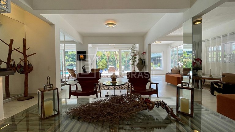 LB - RJ904 3-Bedroom House at Praia dos Amores - Barra da Ti
