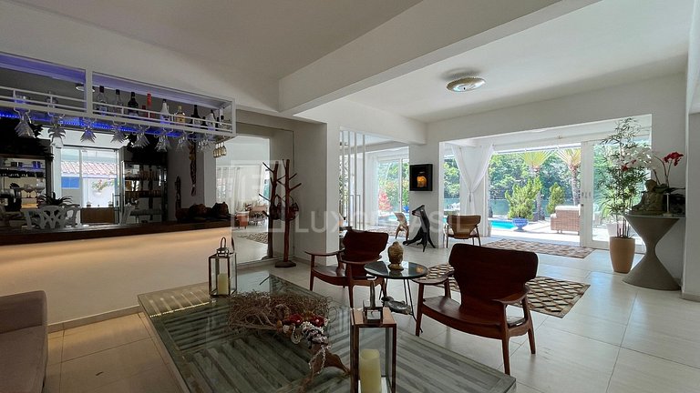 LB - RJ904 3-Bedroom House at Praia dos Amores - Barra da Ti