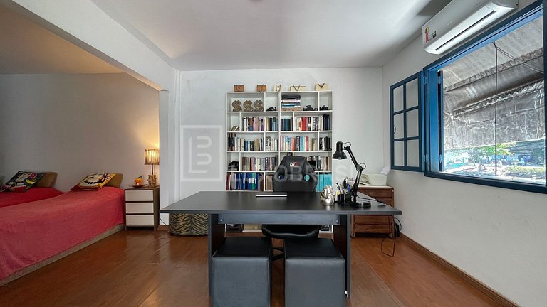 LB - RJ904 Casa com 03 quartos à venda, 473 m² por R$ 4.500.
