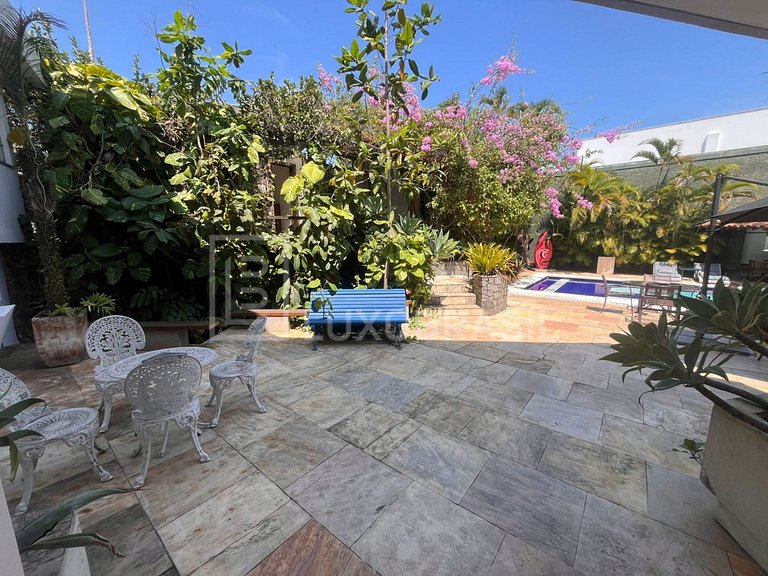 LUXOBRASIL #RJ52 House 05 Suites Interlagos de Itaúna Vacati
