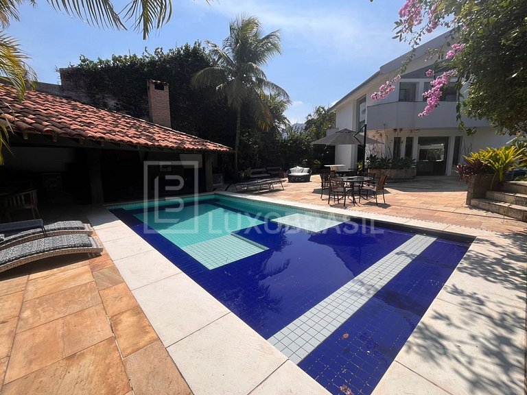 LUXOBRASIL #RJ52 Casa 05 Suites Interlagos de Itaúna Alquile