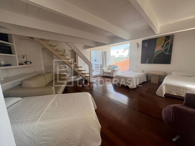 LUXOBRASIL #RJ52 Casa 05 Suites Interlagos de Itaúna Alquile
