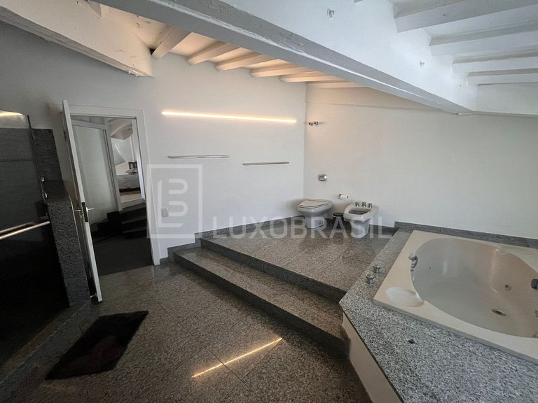 LUXOBRASIL #RJ52 Casa 05 Suites Interlagos de Itaúna Alquile