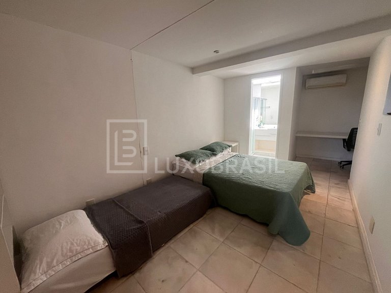 LUXOBRASIL #RJ52 Casa 05 Suites Interlagos de Itaúna Alquile