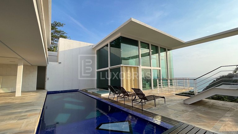 LuxoBrasil #RJ45 House of Dreams Joá Seasonal Rent