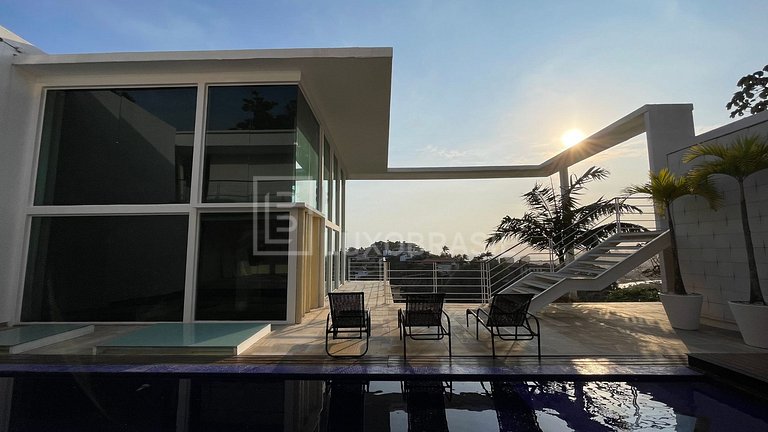 LuxoBrasil #RJ45 House of Dreams Joá Seasonal Rent