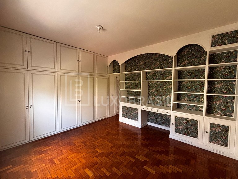LB - RJ882 Apartamento 04 Quartos e Vista Lateral Mar à Vend