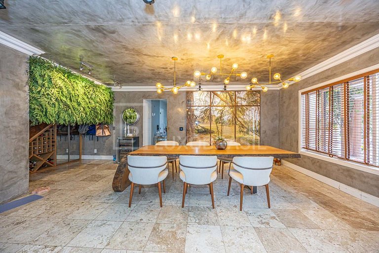 LB - RJ997 | Casa con 4 Suites en Venta en Greenwood Park –