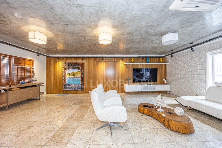 LB - RJ997 | Casa con 4 Suites en Venta en Greenwood Park –