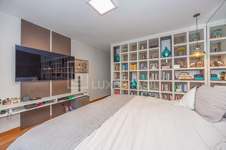 LB - RJ997 | Casa con 4 Suites en Venta en Greenwood Park –