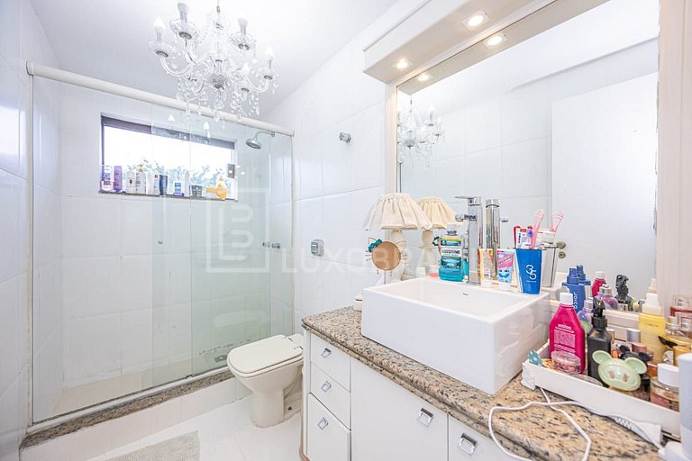 LB - RJ997 | Casa con 4 Suites en Venta en Greenwood Park –