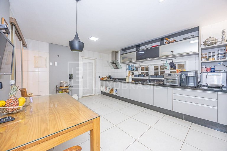 LB - RJ997 | Casa con 4 Suites en Venta en Greenwood Park –