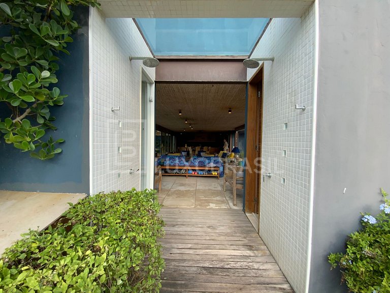 LB - BZ18 Beachfront Mansion in Búzios with 7 Suites, Panora
