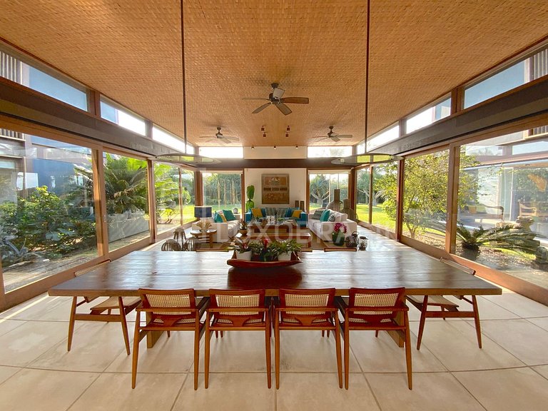 LB - BZ18 Beachfront Mansion in Búzios with 7 Suites, Panora