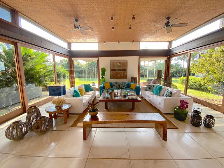 Mansão Búzios Pé na Areia 07 Suítes