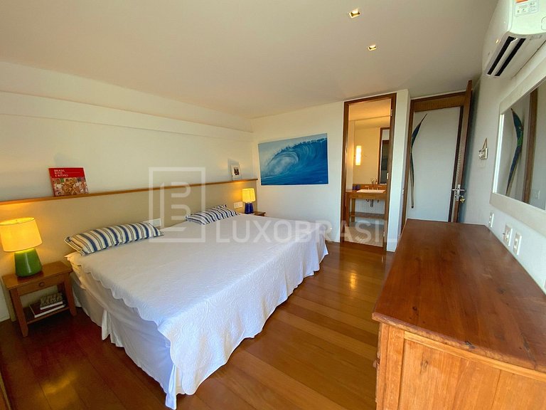 LB - BZ18 Mansión Frente al Mar en Búzios con 7 Suites, Vist