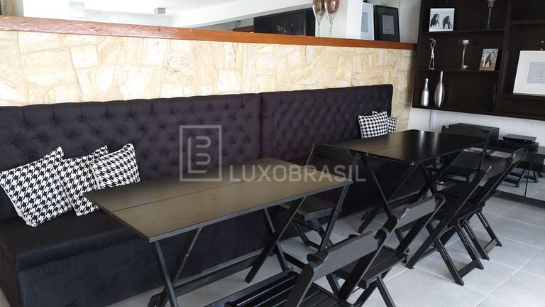 LB - PET801 Luxury House in Bela Vista Condominium with Pano