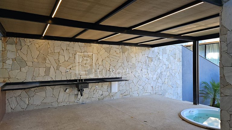 RJ1001 – Casa de 5 Suites en Venta en Reserva Itanhangá – It