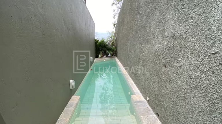 LUXOBRASIL #RJ739 Joá Mansion 06 Suites Vacation Rental